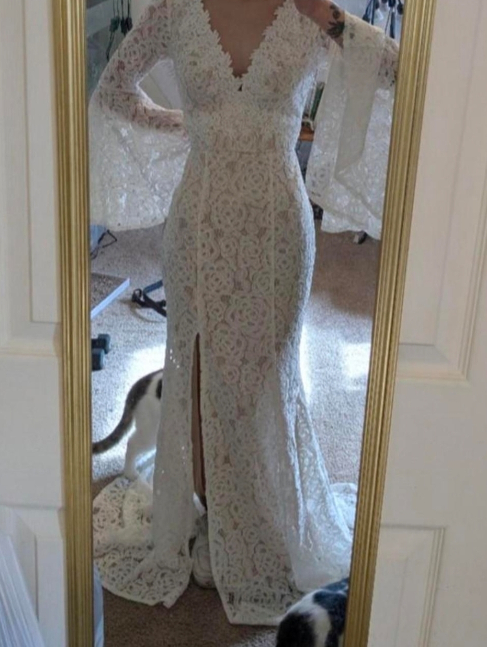 NWT White Bell Sleeve Wedding Dress w/ Train